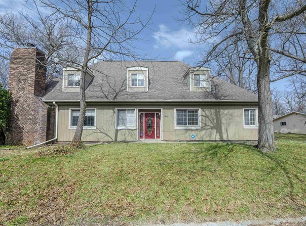 2512 W Petty Road, Muncie, IN 47304