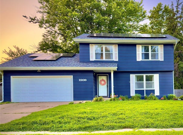 2209 4th Street SW, Altoona, IA 50009