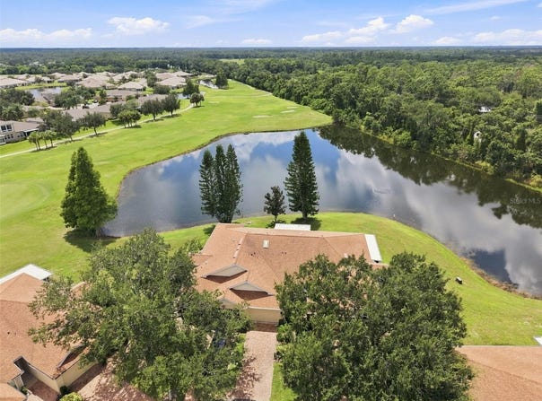 2013 FALL RIVER Court, SUN CITY CENTER, FL 33573