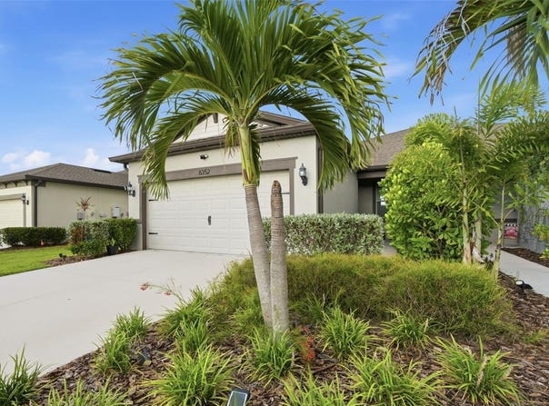 6352 MOORING LINE Circle, APOLLO BEACH, FL 33572