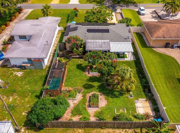 5236 48TH TERRACE N, ST PETERSBURG, FL 33709