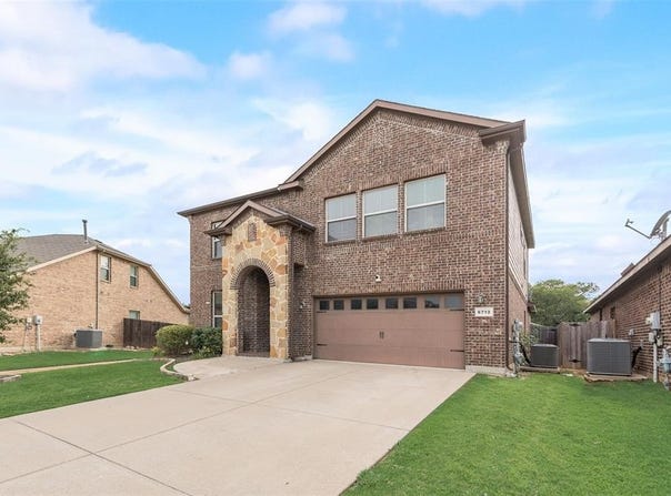 6712 Eliza Drive, Arlington, TX 76001