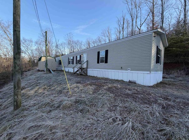 796 Bear Run Road, Cairo, WV 26337