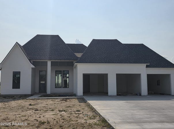 167 Cypress Bend Road, Scott, LA 70583