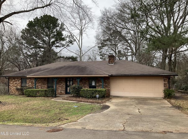 332 Brad Street, Pearl, MS 39208