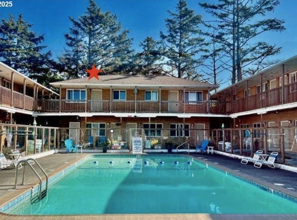 2233 BEACH Dr, Seaside, OR 97138