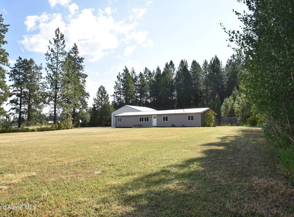 1220 Cooper Rd, Plummer, ID 83851