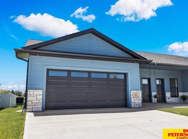347 Capstone Drive, Fremont, NE 68025