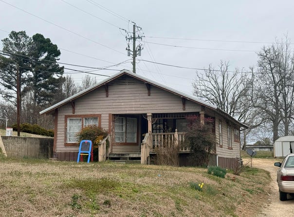 929 MAIN St, Brilliant, AL 35548