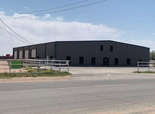 1814 E County Rd 120, Midland, TX 79706