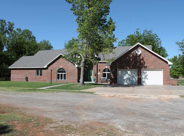 5835 Oklahoma Ave, Woodward, OK 73801