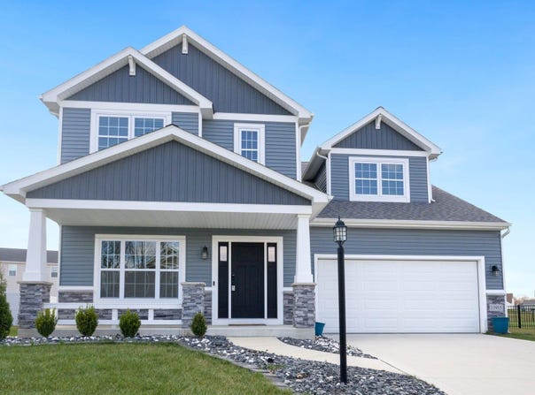 13955 Copper Strike Pass, Fort Wayne, IN 46845-0158