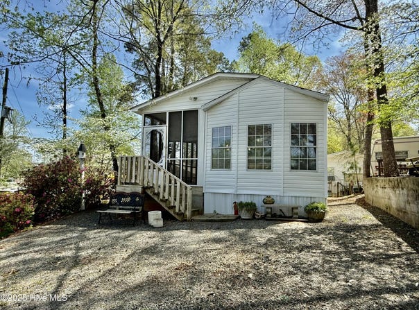 120 Overland Trail, Mount Gilead, NC 27306