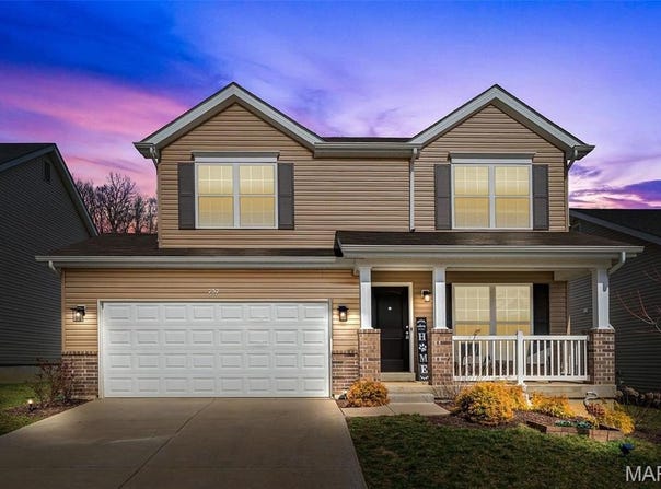 757 Fox Creek Drive, Fenton, MO 63026