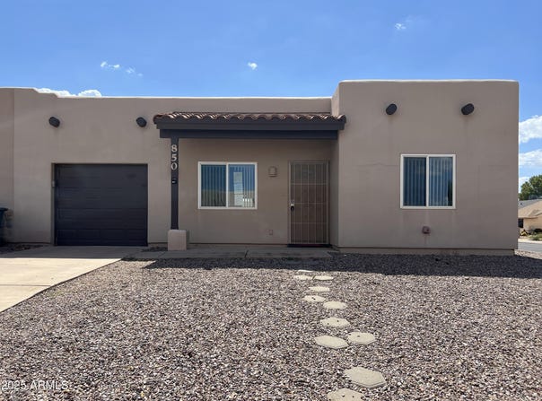 850 FOUR WINDS Circle, Sierra Vista, AZ 85635
