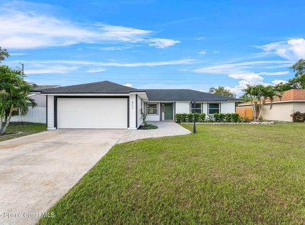 865 Southern Pine Trail, Rockledge, FL 32955