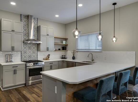 403 Queen Anne Ct, San Antonio, TX 78209