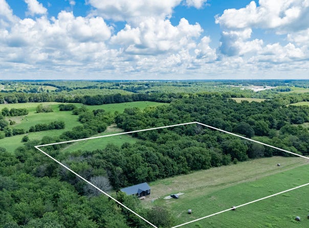 16860 S 1135 Road, Stockton, MO 65785