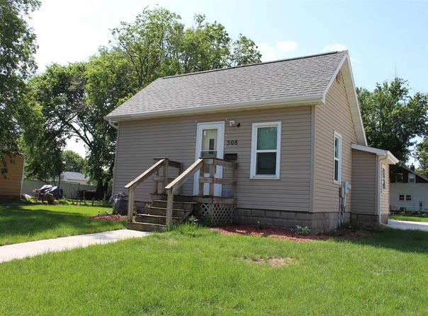 508 E 1st Street, Spencer, IA 51301