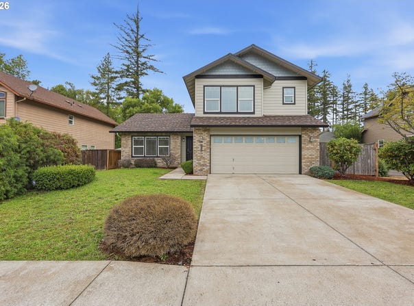 25335 TRINITY St, Veneta, OR 97487