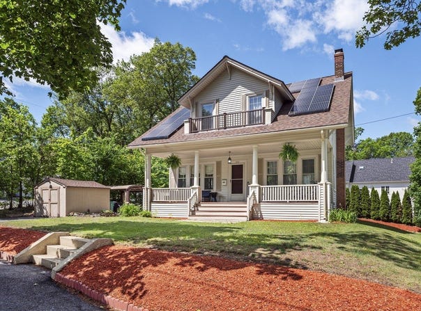 537 Milk St, Fitchburg, MA 01420