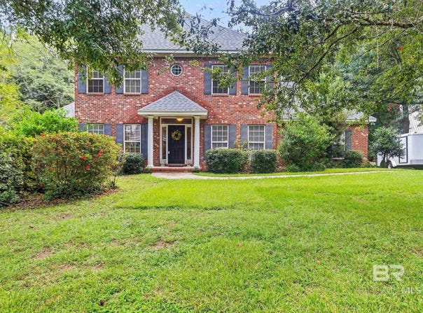 21910 Country Woods Drive, Fairhope, AL 36532