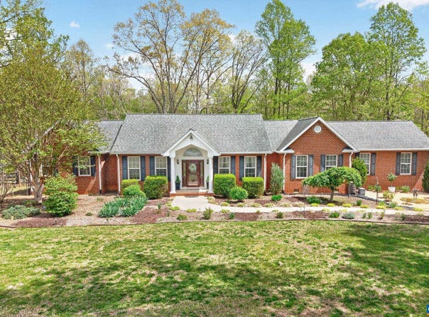 133 PINE FOREST LN, Troy, VA 22974