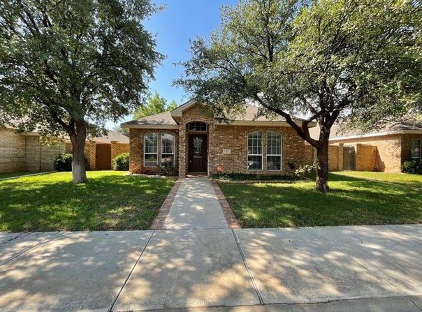 3201 Southridge Court, Midland, TX 79705