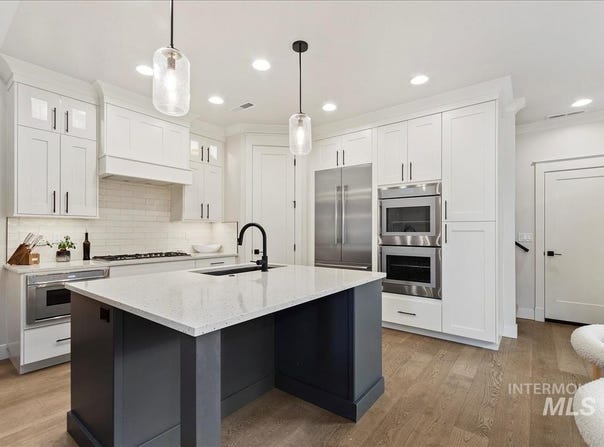 3268 S Sedgebrook Lane, Eagle, ID 83616