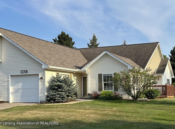 857 Lenna Keith Circle, East Lansing, MI 48823