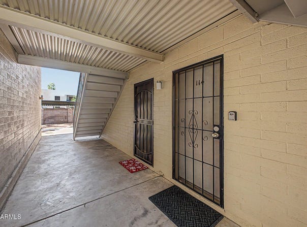 2633 W Rose Lane, Phoenix, AZ 85017