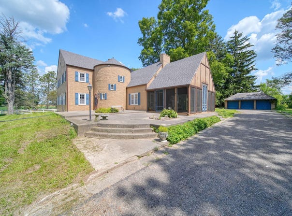 7295 N Gibbs Road, Albion, MI 49224