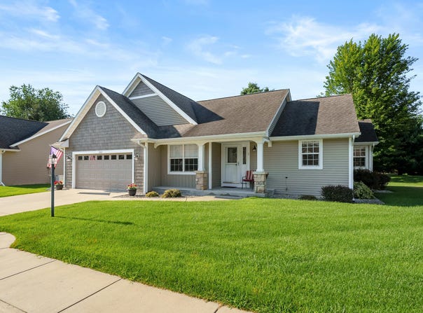 1012 Coral Springs Drive, Portage, MI 49002
