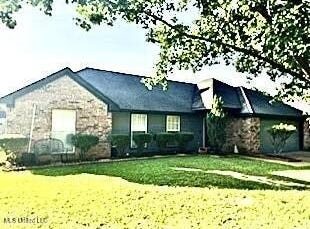 212 Shadow Creek Drive, Florence, MS 39073