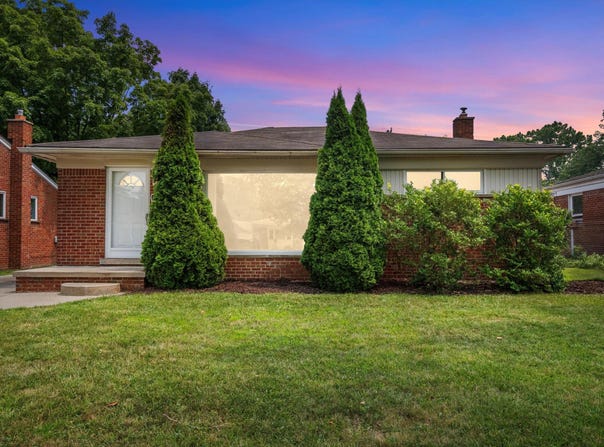 15447 Fordline Street, Southgate, MI 48195