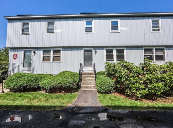53 Bluestone Drive, Nashua, NH 03060
