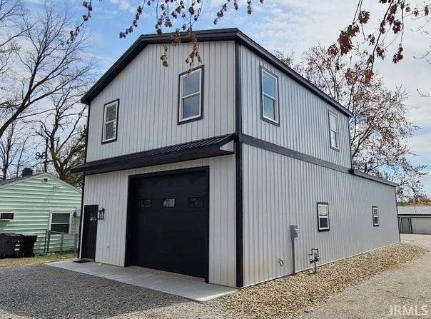 511 W Boston Street, Syracuse, IN 46567
