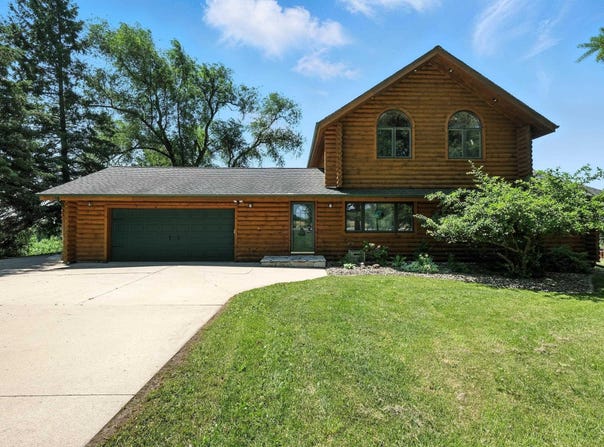 W1983 Hall Road, Columbus, WI 53925