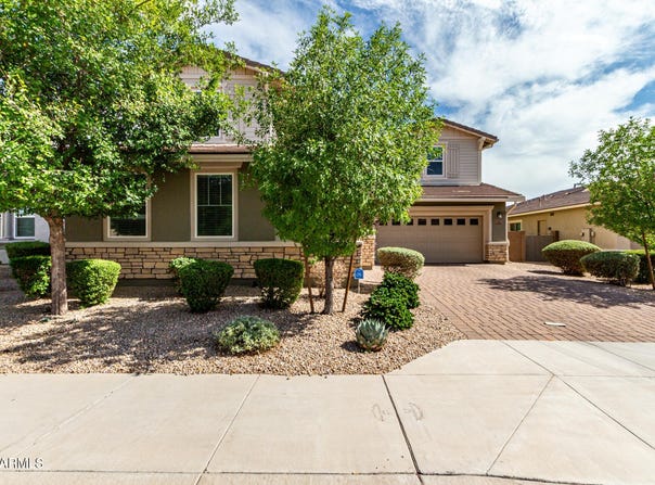 14727 W PASADENA Avenue, Litchfield Park, AZ 85340