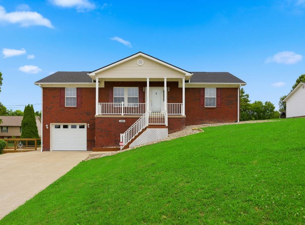 1220 Kenzie Court, Berea, KY 40403