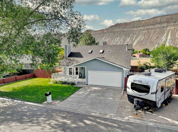 512 Crawford Lane, Palisade, CO 81526