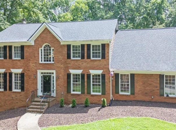 10560 Haynes Bridge Road, Alpharetta, GA 30022