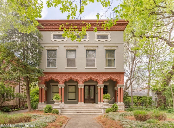 1424 St James Ct, Louisville, KY 40208