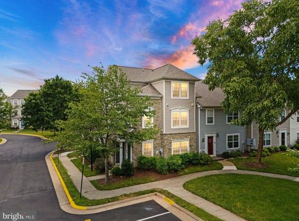 43573 PATCHING POND SQUARE, ASHBURN, VA 20147
