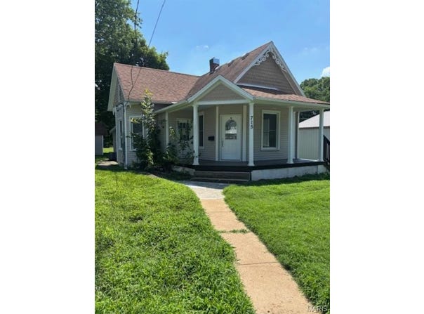 715 S Hamilton Street, Marissa, IL 62257