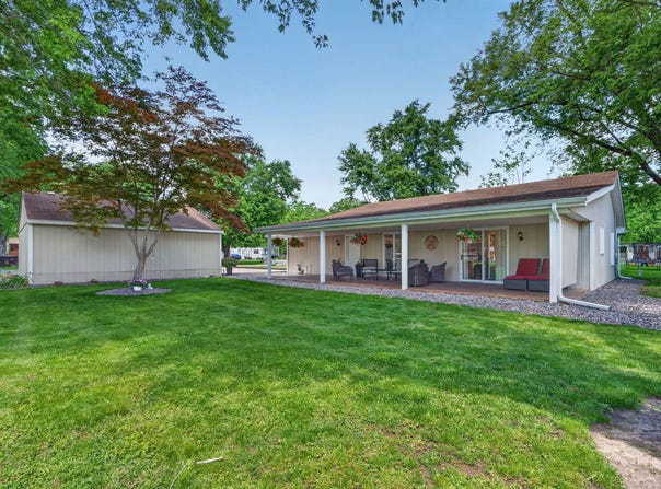 28343 S Cedar Lane, Wilmington, IL 60481