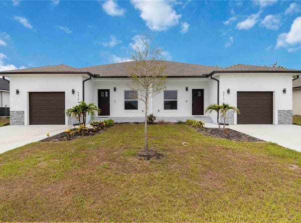 9417 AGATE STREET, PORT CHARLOTTE, FL 33981