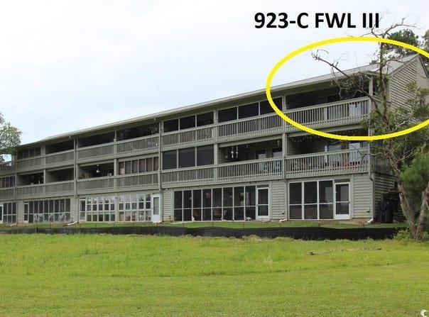 923 Fairwood Lakes Ln., Myrtle Beach, SC 29588