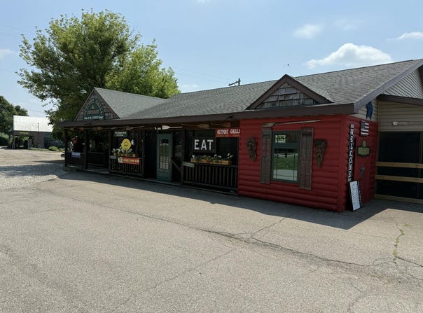 9111 W Chicago Road, Allen, MI 49227