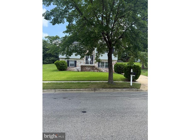 3004 GREAT OAK DRIVE, DISTRICT HEIGHTS, MD 20747